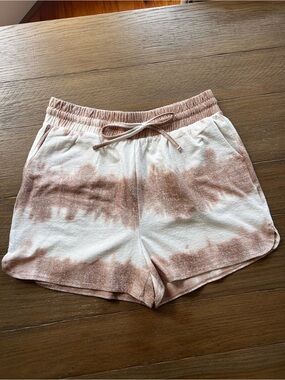 Zenana Outfitters Pink & Cream Tie-Dye Athletic Lounge Shorts